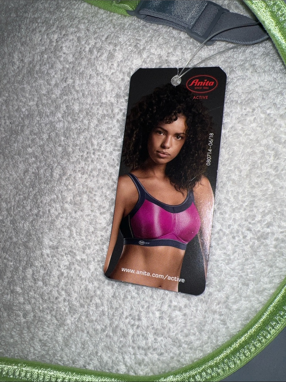 Anita Active Green and Gray High-Support Sports Bra - Picture 3 of 6